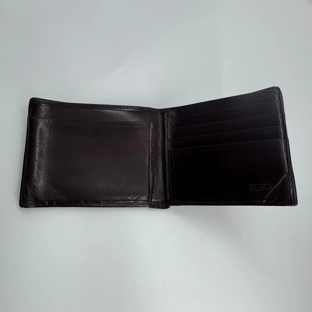Tumi Men's Leather Bifold Wallet - Dark Brown
